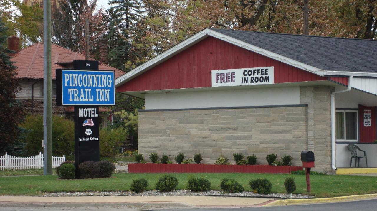 Pinconning Trail Inn Motel Экстерьер фото